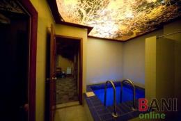 Революция, баня