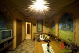 Революция, баня