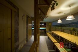 Революция, баня